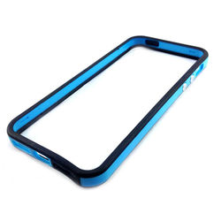 Bumper para iPhone 5 e 5S de TPU - Preto com Azul