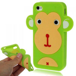Capa para iPhone 4 e 4S de Silicone 3D Macaco - Verde